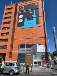 Batiment central Orange Télécom a la Joliette Marseille